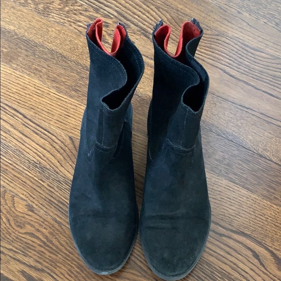 Suede black boots - Picture 2 of 6